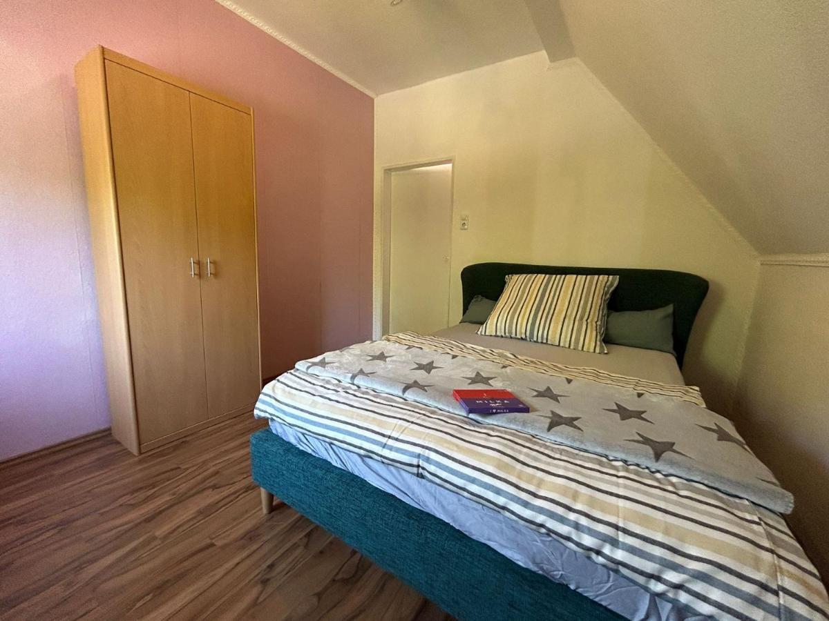 オルデンブルクGemuetliches Familienhaus - Fuehlt Euch Wohlアパートメント エクステリア 写真
